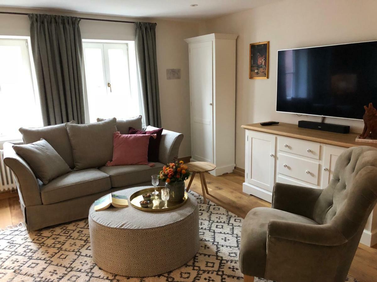 Grimm'S Living Apartment คาสเซล ภายนอก รูปภาพ